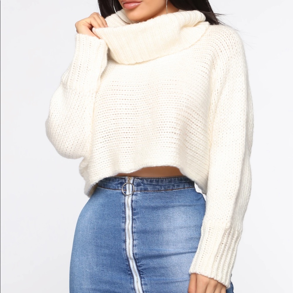 🥀DONATING 12/30 Amara Cropped Sweater Cowl Neck Baggy - Picture 1 of 5